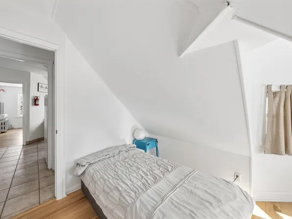 124 73rd Street image 9 of 14