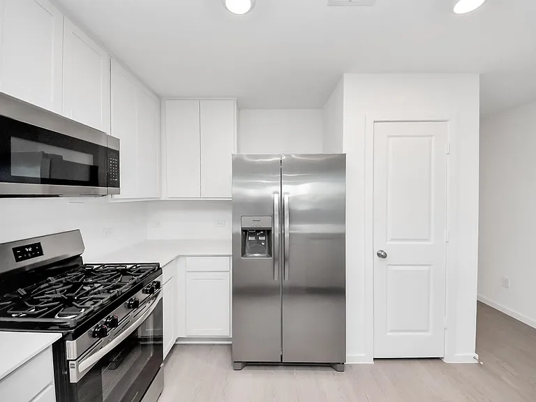 3096 Sunset Glory Dr — Photo 27