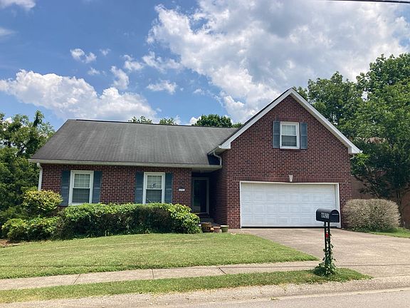 2nd image of 6921 Somerset Farms Cir