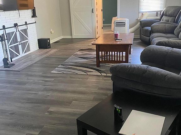 3rd image of 3387 White Pl