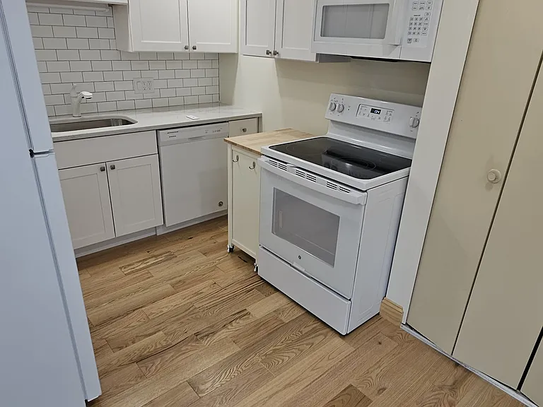 58 Freeman Dr #7 — Photo 19