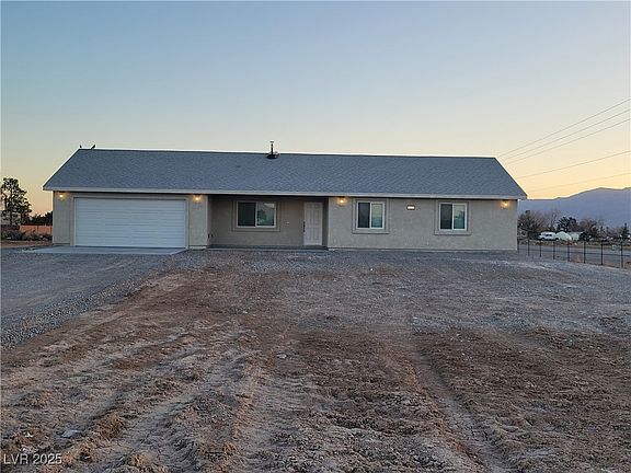 2nd image of 1021 Manse Rd