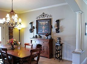 4th image of 3923 Park Meadow Ln
