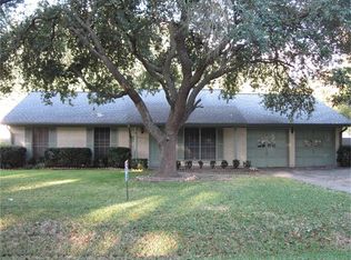 229 S East Rd, Texas City, TX 77591