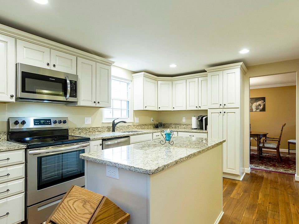 1st image of 15927 Uppsala Ct