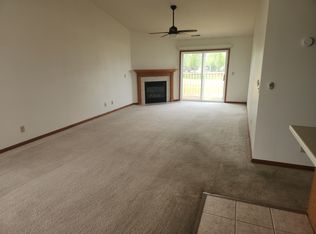 10000 Primrose Pl UNIT A, Poplar Grove, IL 61065