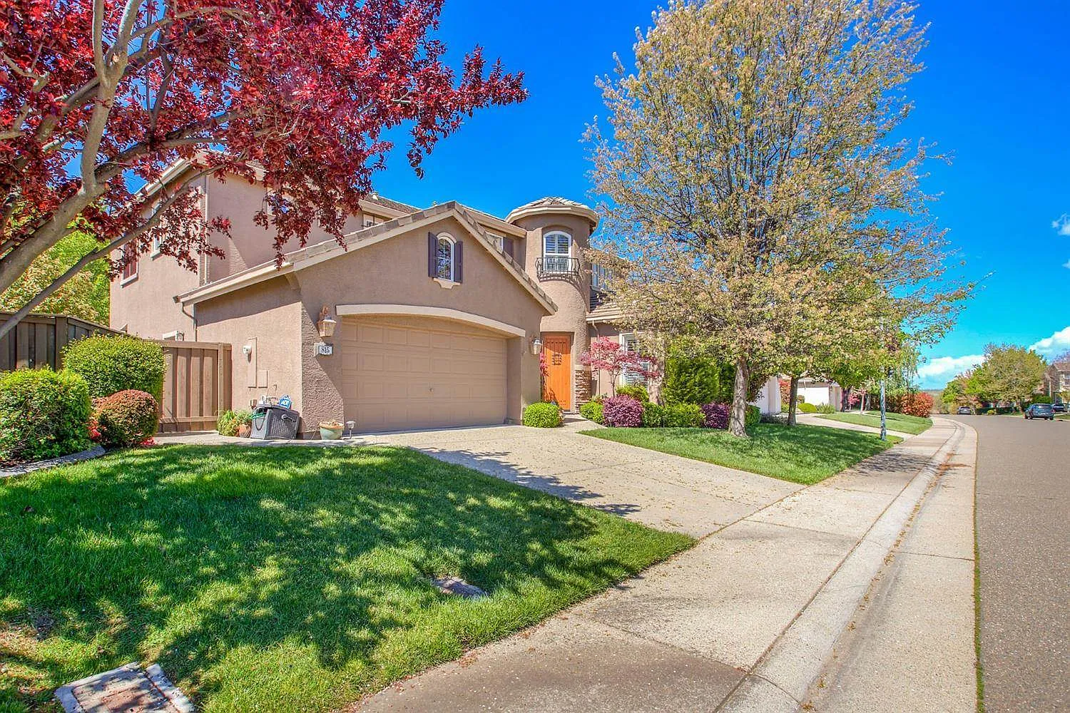 815 Morningside Dr photo 1