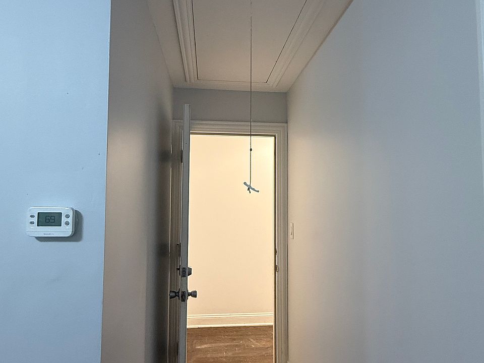 1st image of 1922 N Kildare Ave #2