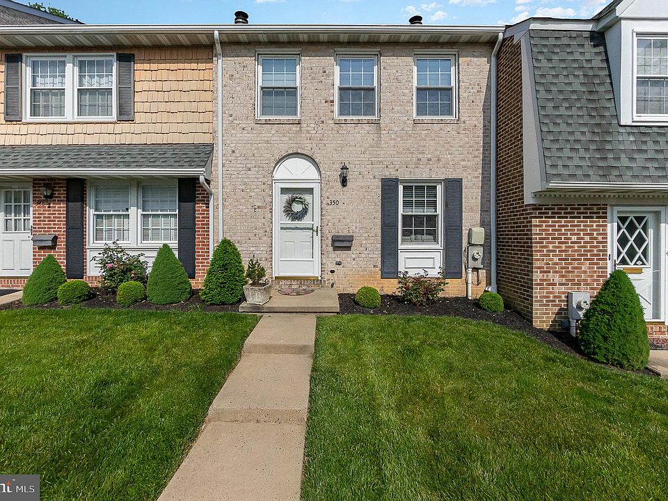 1st image of 350 Harlan Sq Unit B-16