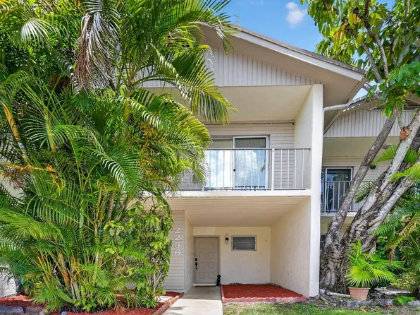 2236 Nova Village Drive #na, Davie, FL 33317