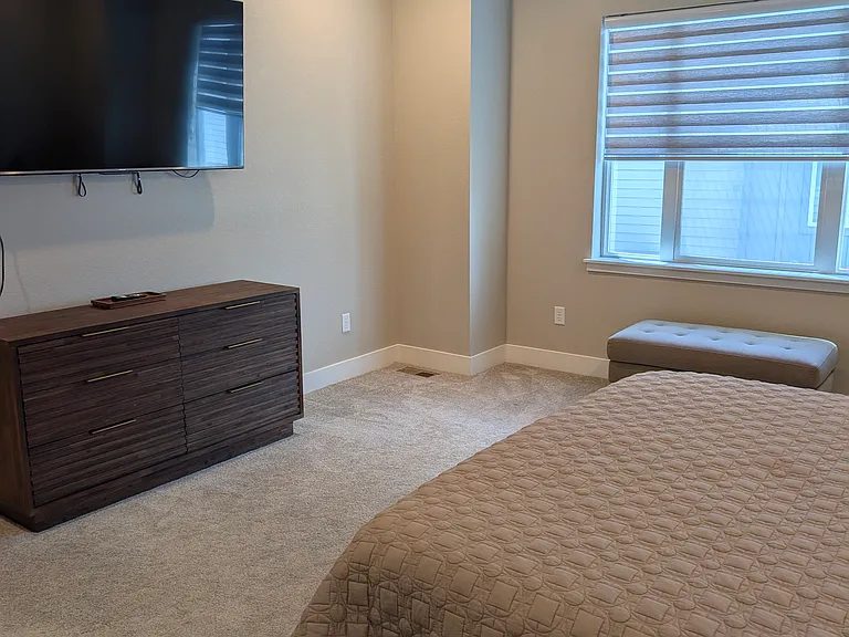 6356 N Emporia Ct — Photo 24