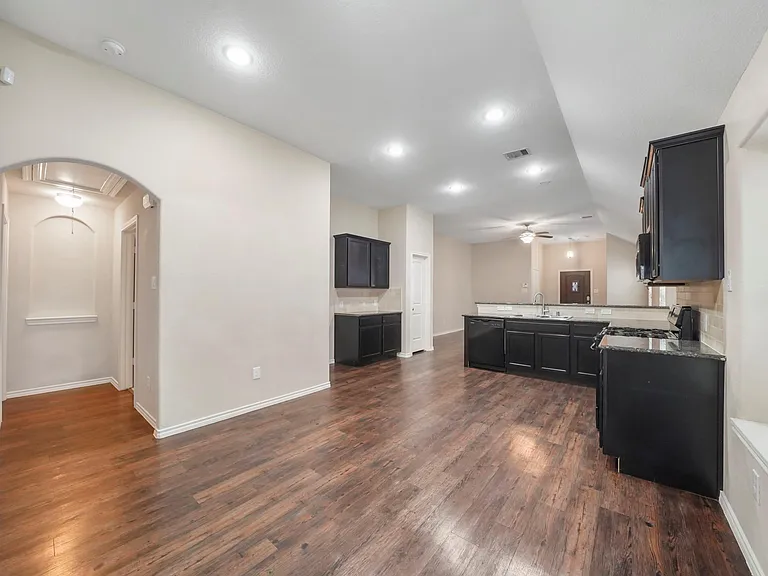 1519 Spencer Glen Ln — Photo 10