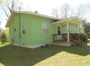 8808 Parkdon St, Christopher, IL 62822
