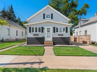 1336 Reed Ave, Oshkosh, WI 54901