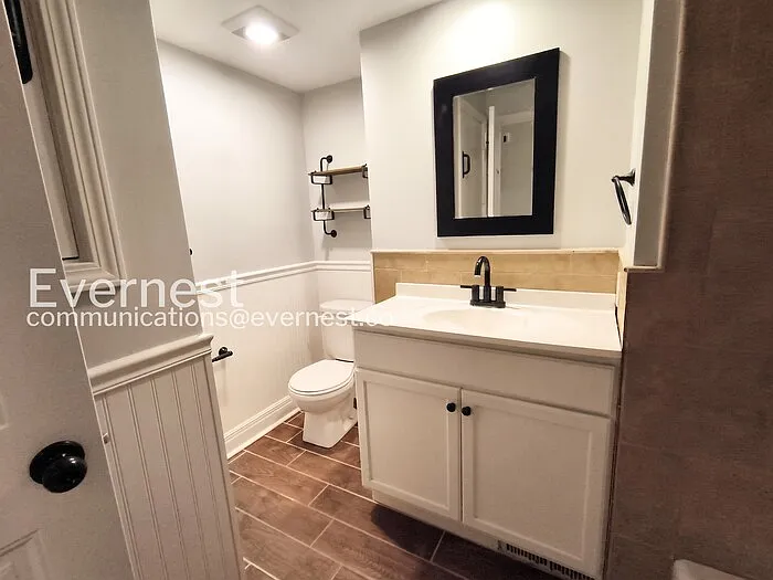 9236 Switzer St — Photo 18