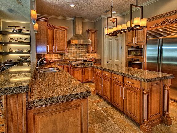 5th image of 292 Payasada Cir