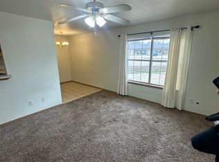 133 W Briarmeadow St #1, Farmington, AR 72730