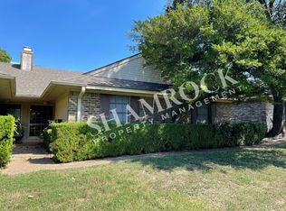 6805 Old Briarstown Rd, Waco, TX 76710