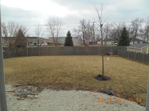 3rd image of 2991 Carlsbad Cir