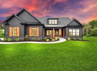 3308 Upper Gable Dr, Bowling Green, KY 42101