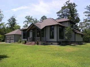 200 Periwinkle Ct, Beaufort, NC 28516