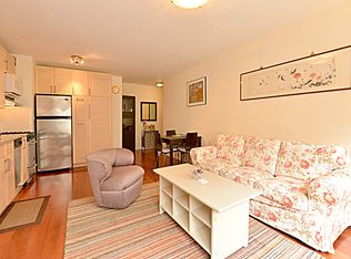 245 E 24th St APT 3K, New York, NY 10010