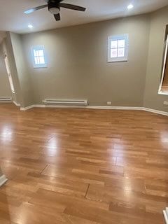 5th image of 906 W 71st St