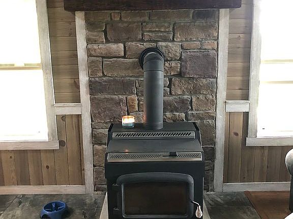 2nd image of 103 Black Rock Ln