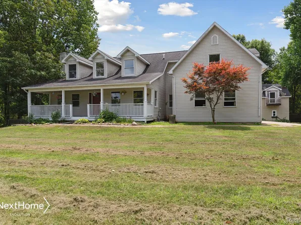 9428 Talladay Rd, Willis, MI 48191