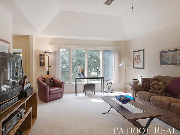 3rd image of 2030 S Terrace Ln NE #8