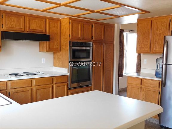 5th image of 7400 Radville Dr