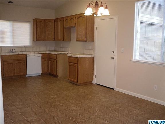 4th image of 379 Trinta Court