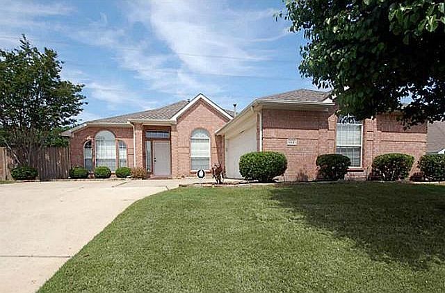 1st image of 1331 Bobing Dr