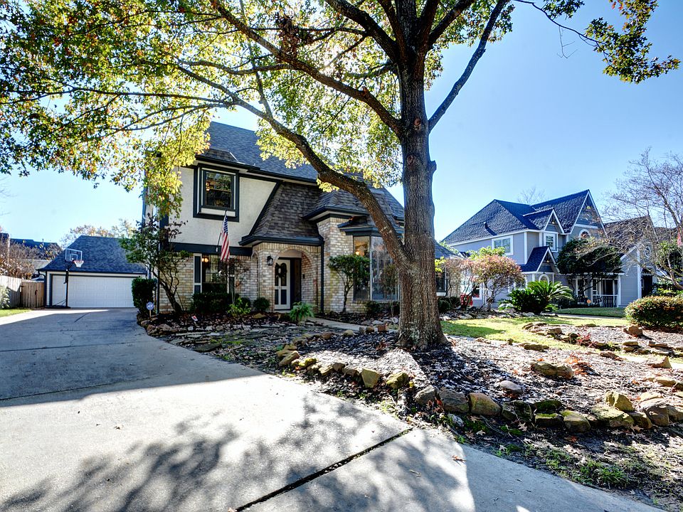 1st image of 5318 Manor Glen Dr