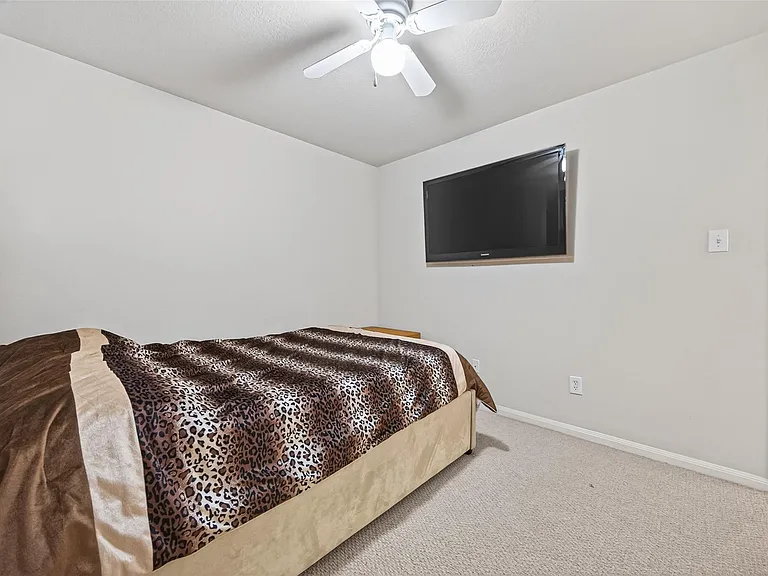 6506 Signal Point Ln — Photo 16