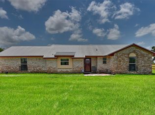 32634 Fm 1736 Rd, Hempstead, TX 77445