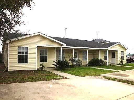 1st image of 3633 Southward Dr