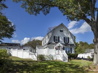 19 Oakland St, Medway, MA 02053