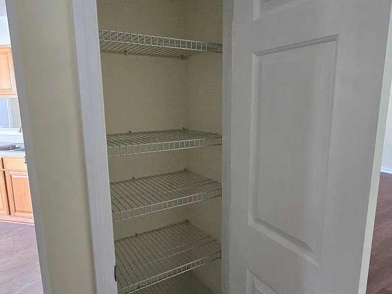 201 Dockside Dr — Photo 15