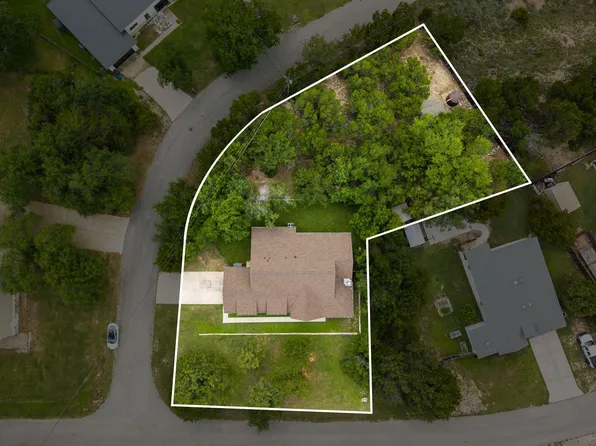 4100 Rockwood Dr, Lago Vista, TX 78645