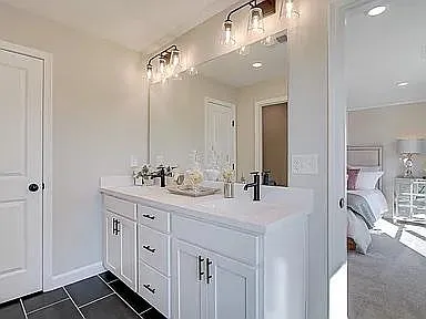 1917 Carovel Way — Photo 21