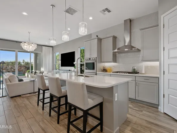21742 N 59th Street, Phoenix, AZ 85054