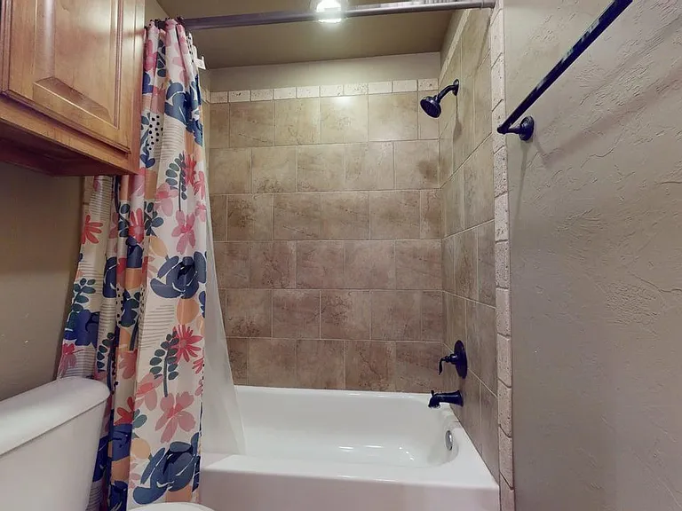 313 Marilyn Glover Dr — Photo 22