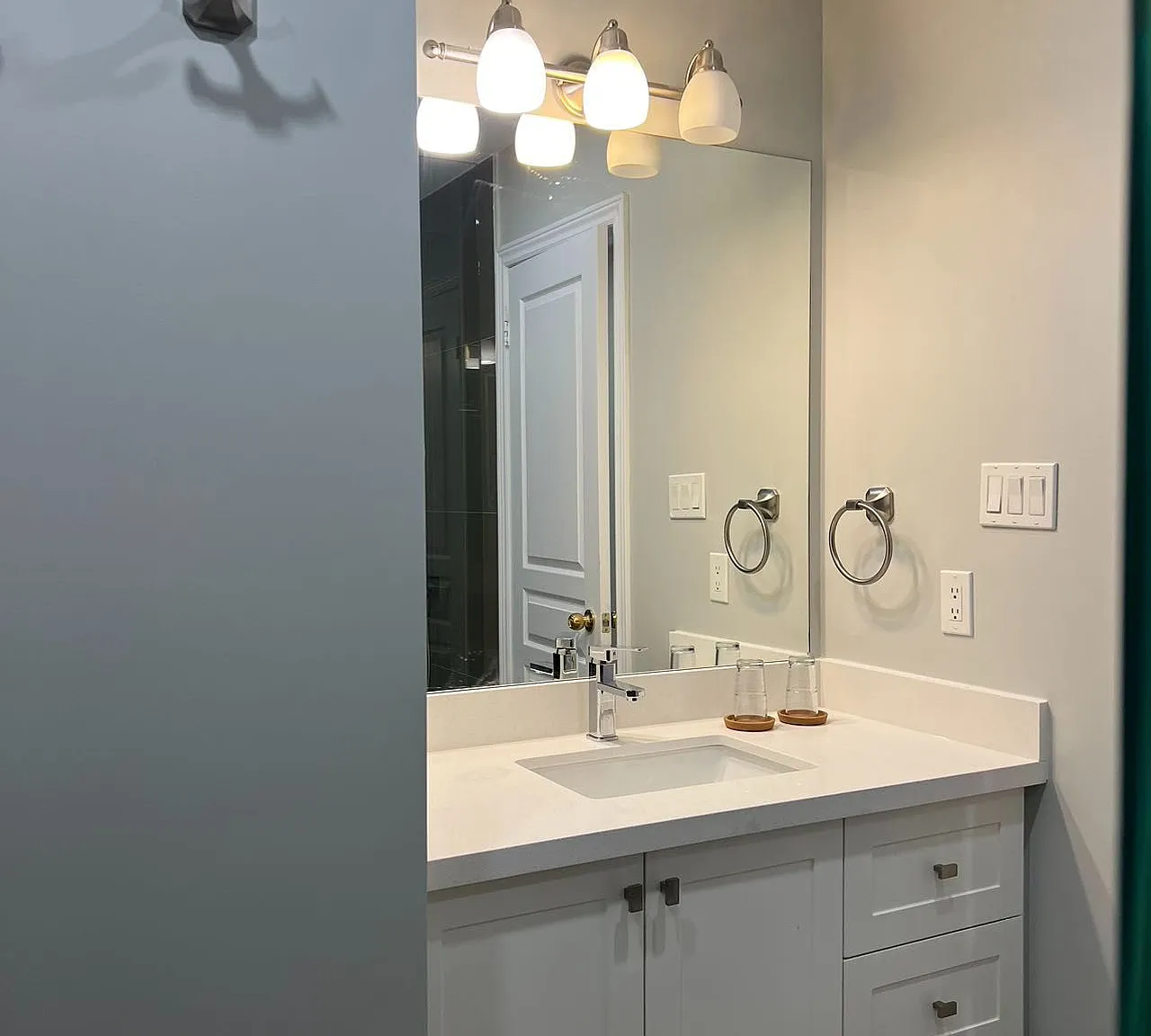 4 bed, $3,700 — Photo 3