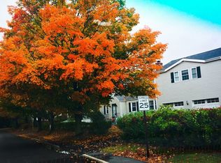 720 Jennings Rd, Fairfield, CT 06824