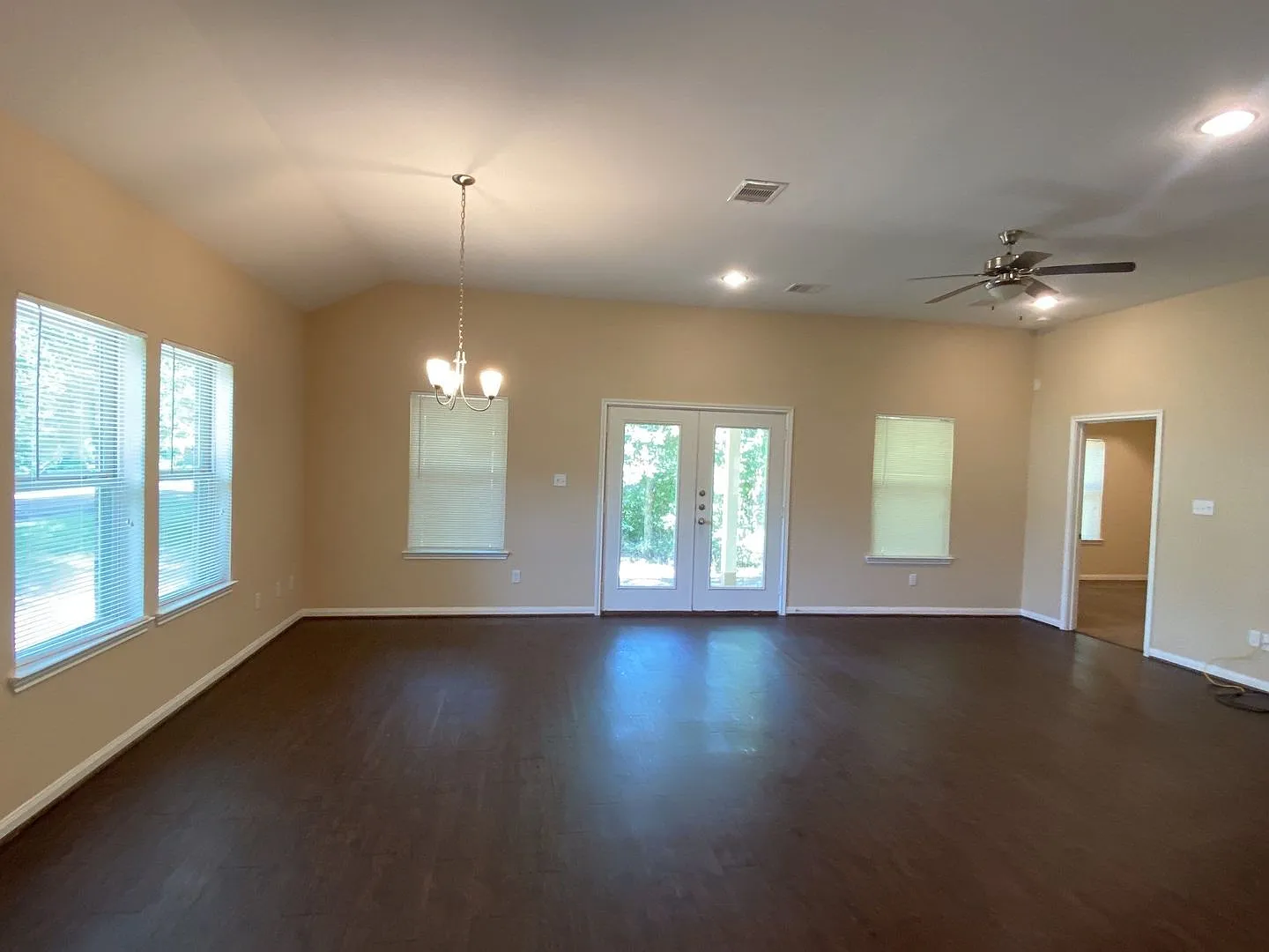 618 Shady Lake Dr New Caney, TX - Ask about our No Cash Security Deposit Option — Photo 3
