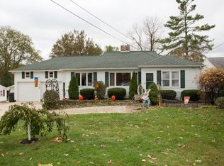 1738 Cornwall Ave, Waterloo, IA 50702