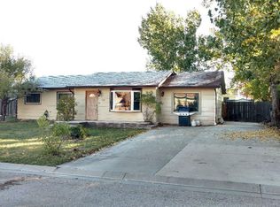 6409 Hudson Ave, Gillette, WY 82718