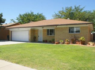 2437 Zena Lona St NE, Albuquerque, NM 87112