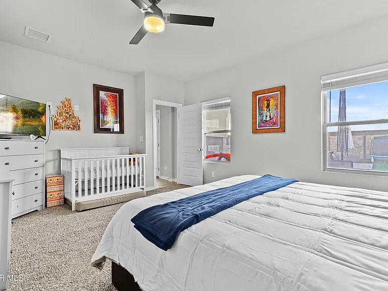 1048 Nepal Sky St — Photo 20